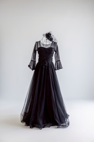 カラードレスご紹介◇スタジオ・ロケ撮影両方対応可能！レンタル無料で着用可能◎