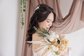 “美しさ”は整えるより引き出す。秋のRouxda.メイク哲学