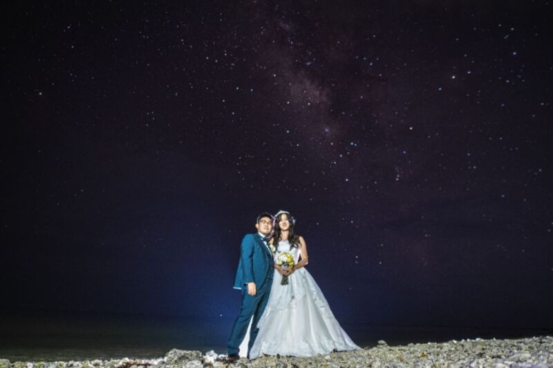 満天の星空を仰ぐ☆石垣島 by ワタベウェディングで星空フォト!