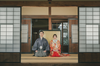 ウェディングフォト前撮りで「洋装」と「和装」迷ったらどうする?