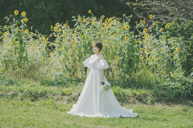 人気の「純白のウェディングドレス」 その起源と意味は?