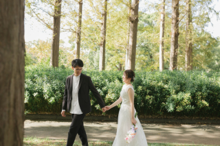 ウェディングドレスの白にも種類があるって知ってた?