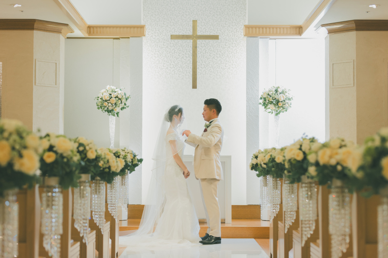 前撮りなら安心！　憧れのチャペルウェディングを美しい写真に残そう