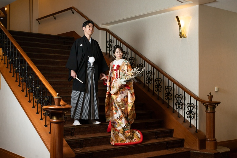 婚礼衣装「色打掛」に込められた意味とは? 柄の由来もチェックしよう