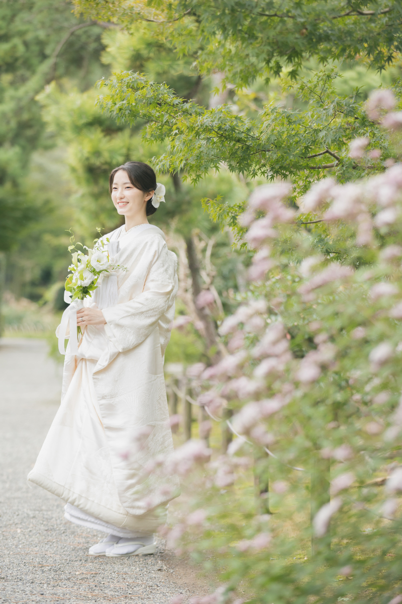  奥ゆかしさがポイントに。白無垢に映える花嫁メイク