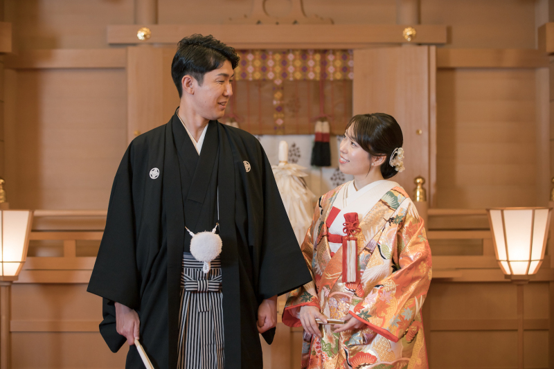 姿勢と歩き方、写真写りをマスターしてカッコいい新郎に!