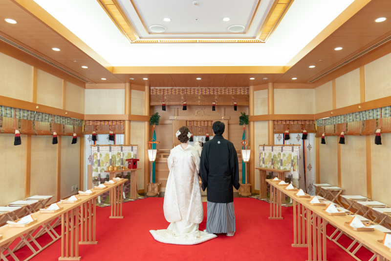 \お好きな店舗でご相談くださいませ/