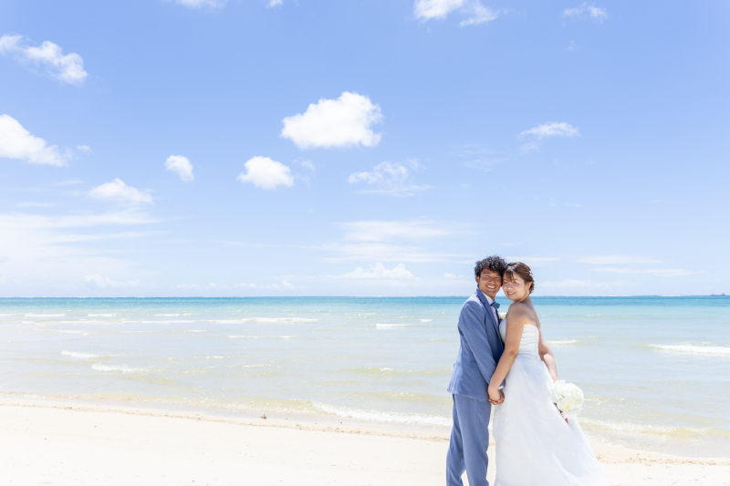 沖縄本島から車で行ける離島♡大人気の大きな橋をこえると...♡