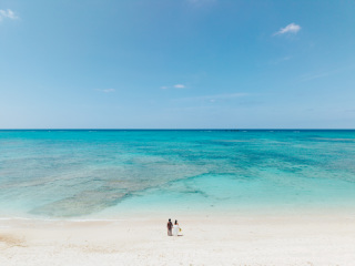 ロケ地2箇所、ドレスも二着♩