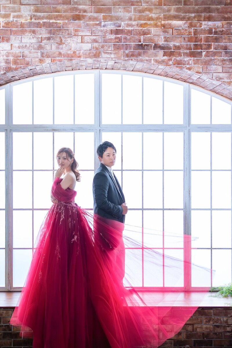 キラキラグリッター付きの人気ドレスも追加料金なし!