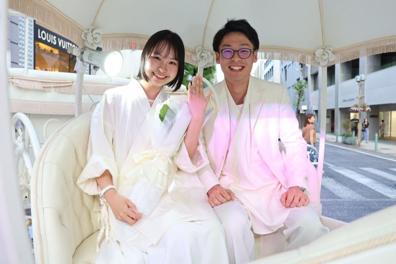 まるで映画のワンシーンのよう!WHITE DINNERでのプロポーズ