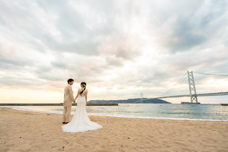 空と海に包まれて♡アジュール舞子で叶える洋装前撮り