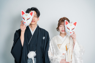 夫婦二人で撮るから楽しい！和装フォトウェディングのポーズ集