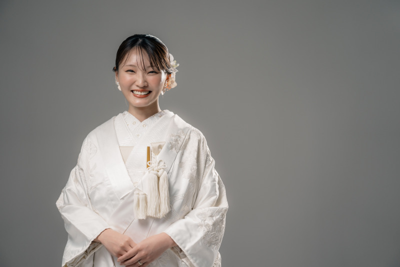 【白無垢と色打掛、どっちが似合う?】花嫁衣装の選び方をご紹介♡