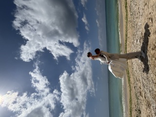 【スタッフの独り言】抱っこショットのコツは体幹！