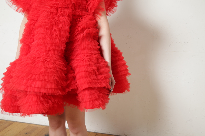 映えるチュールの色遊び|ピンク・オレンジ・レッドで作る3つの表情