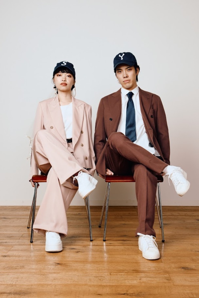 フォトウエディングに“スニーカー”をプラス|自然体で楽しむラストシューズスタイル