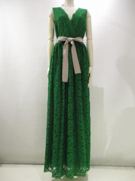 ニュアンスで魅せる“グリーンコーデ”|セージ・ミント・フォレストの色使い