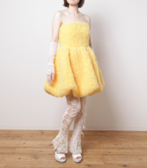 ハッピーイエローで心躍る！推し活カラーコーデ