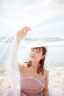 きらめく水面とともに。パールシーの青をまとうフォトウェディング