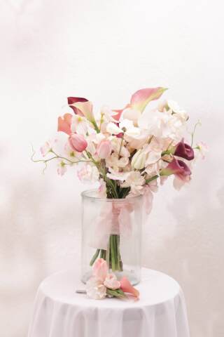 花嫁を美しく引き立てるブーケをご紹介