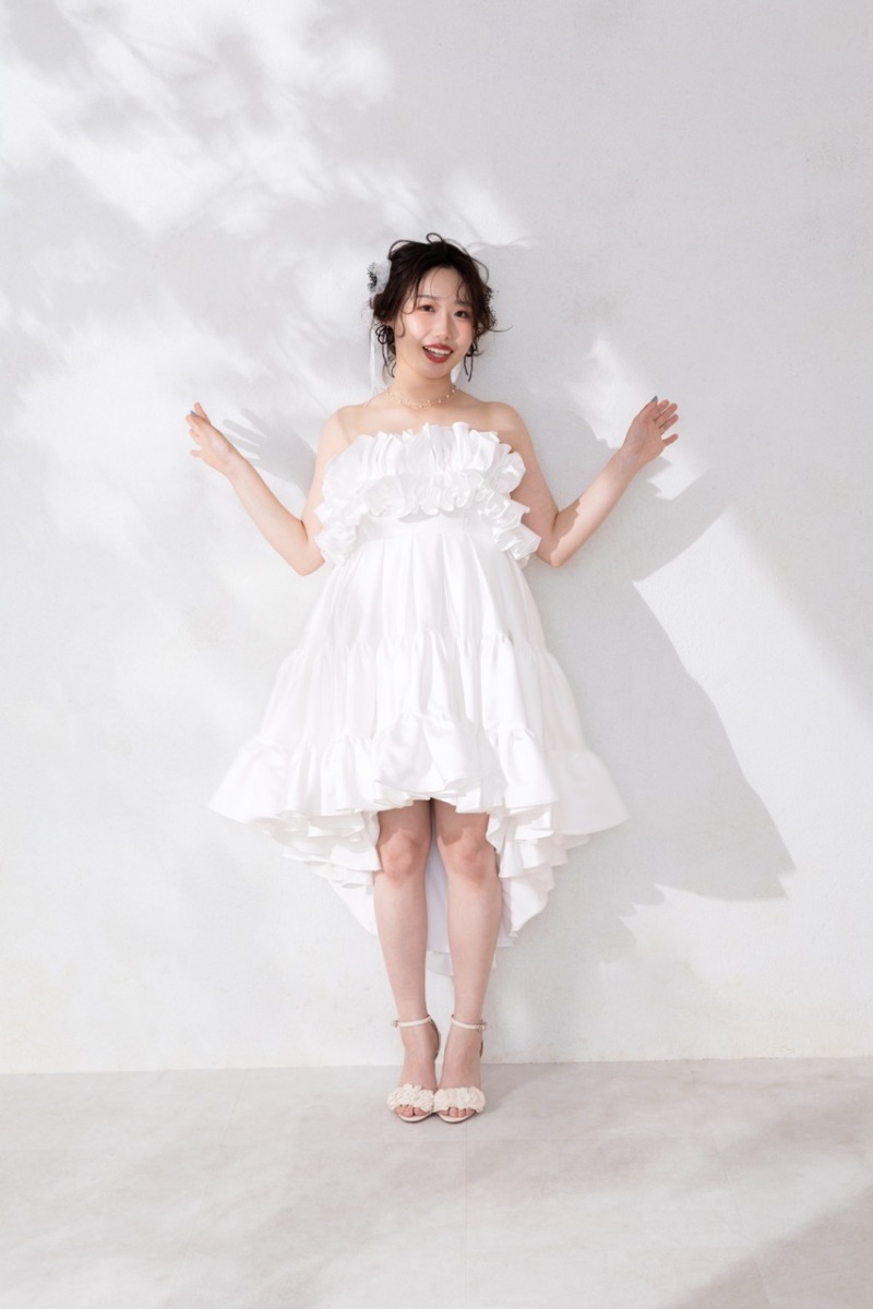 可愛さも抜け感も叶う♡軽やかミニ丈ドレス