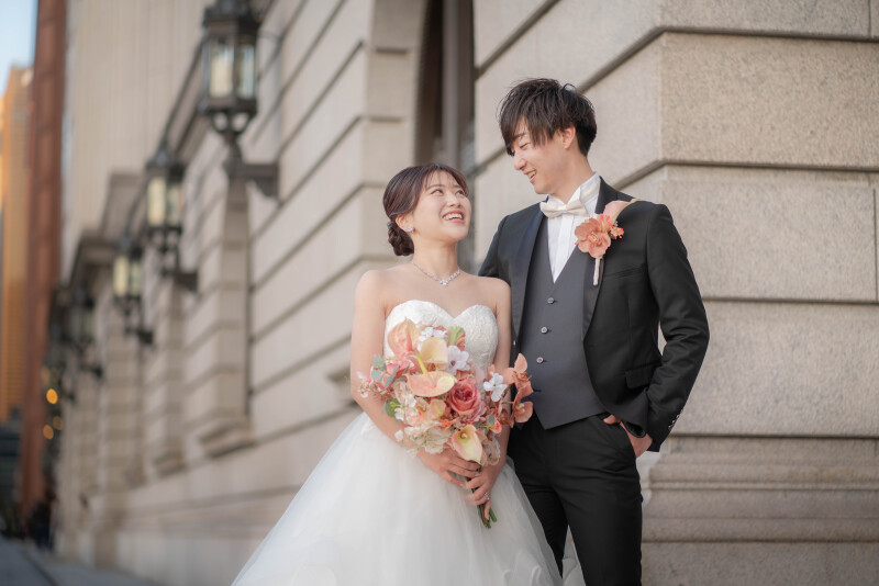 【手元を美しく】“ブーケショット”で残す花嫁らしさ