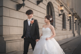 【小道具なしでも楽しむ】自然な仕草が魅力