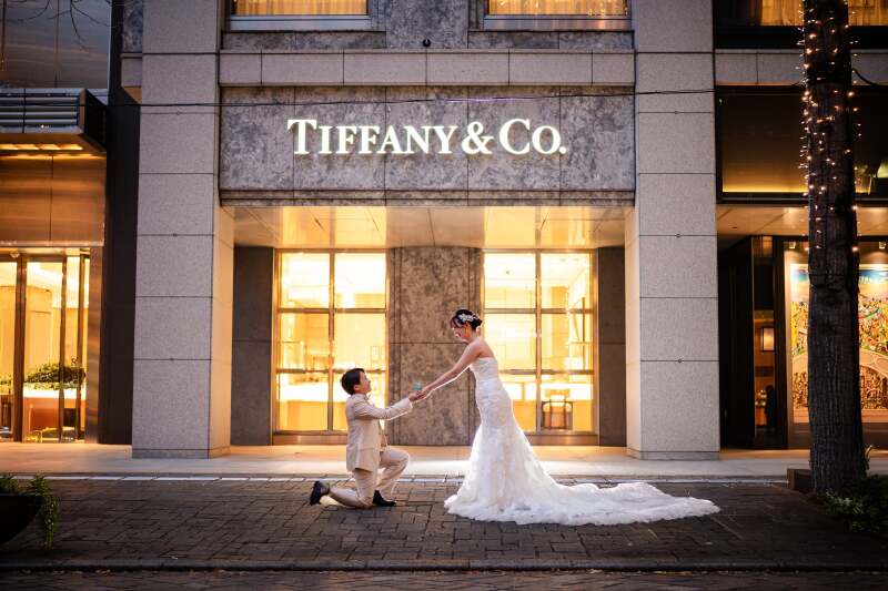 【瞬間】指先や仕草に宿るストーリー