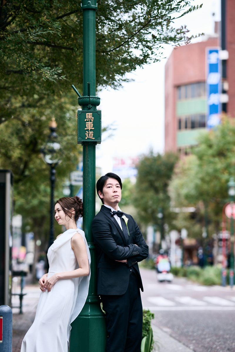 【冬のドレスに映える】ブーケカラーの選び方