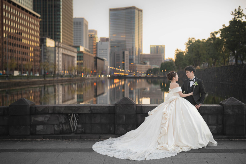 【透明感の光】ガラスが彩る&ldquo;都会クリアショット&rdquo;