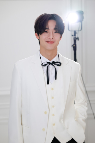 タキシード紹介【ホワイト】