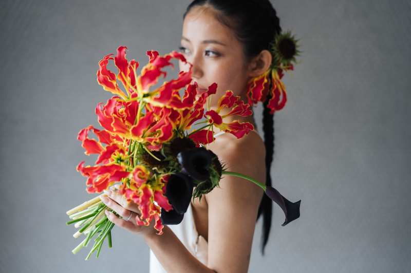 7/1(水)夏限定花束「スカーレット・グロウ / scarlet glow 」
