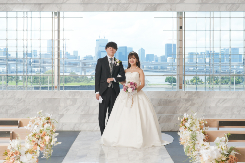 晴れた青空の下で青空の下で