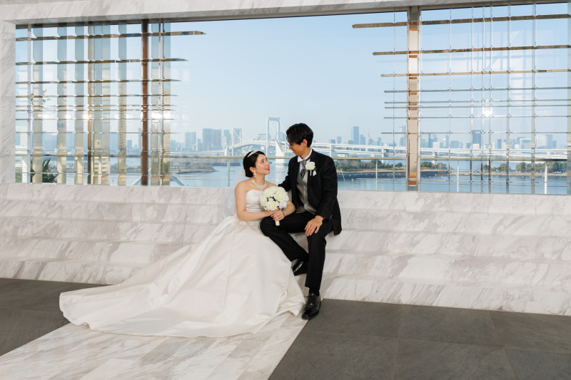 最初の30分はウェディングドレスで♪