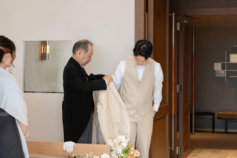 お父様からのジャケットセレモニー