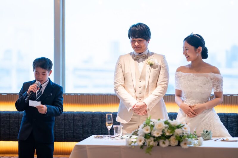 レストランに移動して会食開始！