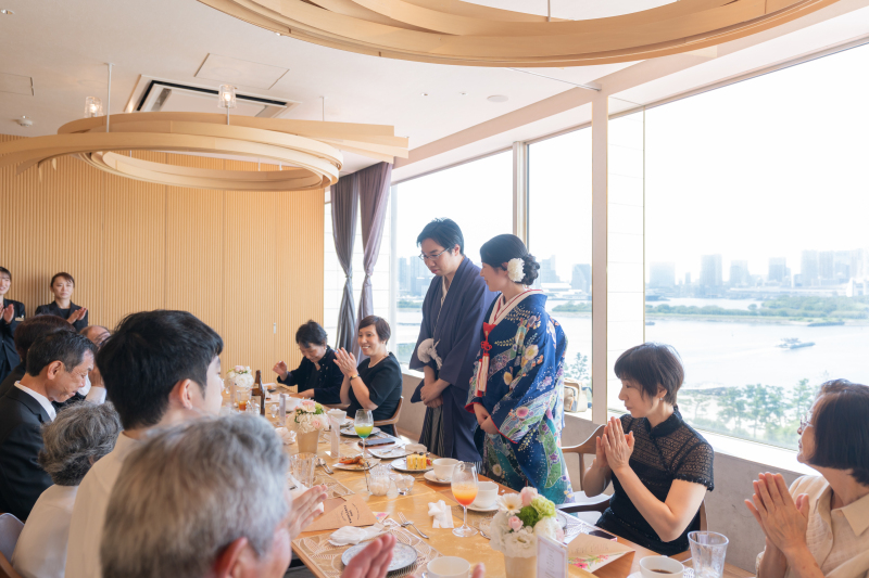 締めのご挨拶を新郎より
