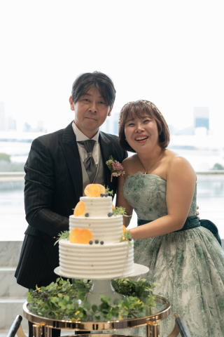 ウェディングケーキ入刀(イミテーションケーキ)