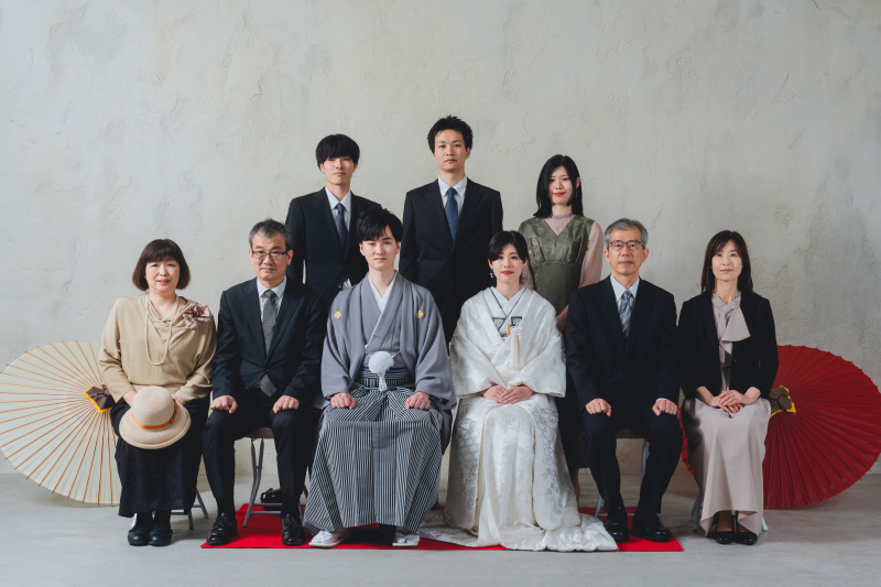 小さな結婚式 お台場店_家族・友人を撮影に呼べる