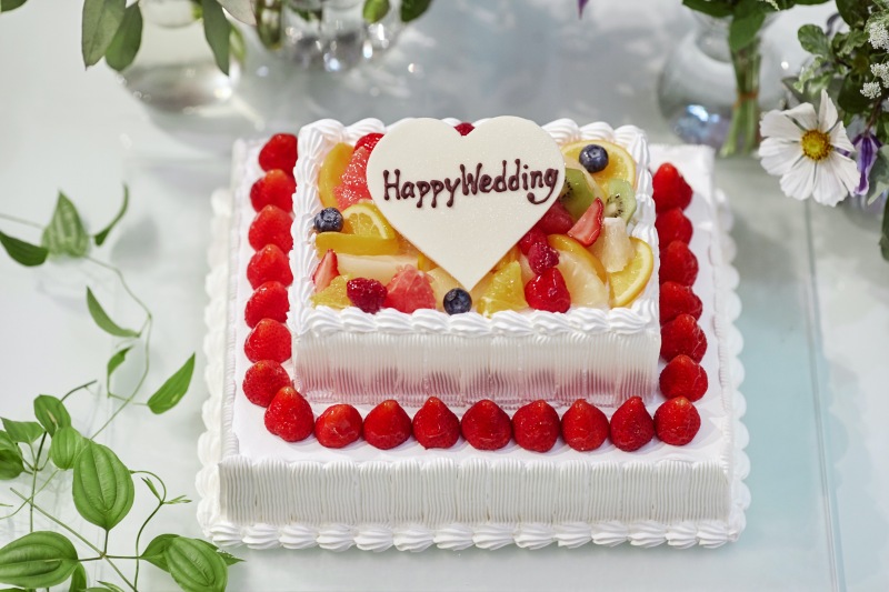 ★基本料金50%OFF★洋装1着_チャペルフォト+会食プラン|全データ&6名分のお食事代付き☆