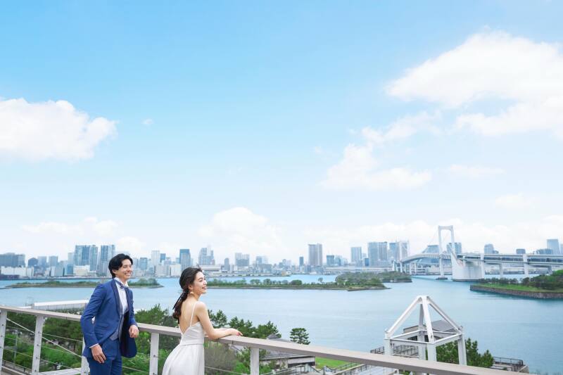 【お急ぎの方へ:最短1週間でお写真データのお届け】大切なご家族も一緒に撮影OK*(洋装フォト50カットデータの金額)