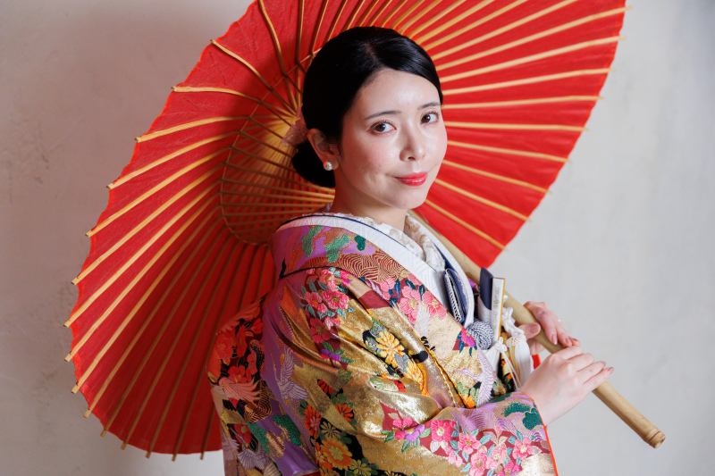 【 和装*ソロフォト 】もっと楽しくわがままに、お姫様気分のフォト!チャペルやスタジオで撮影可能◎11月末迄の撮影で基本料割引♪