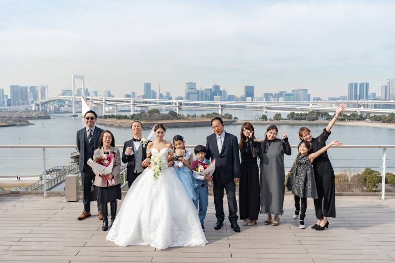 基本料50%オフ◆和装＆洋装各１着_チャペルフォト＋会食プラン｜全データ＆6名分のお食事代付き☆