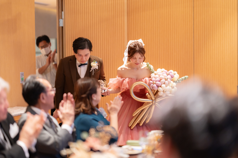 ★基本料金50%OFF★洋装１着_チャペルフォト＋会食プラン｜全データ＆アルバム1冊＆6名分のお食事代付き☆