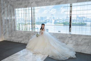 【 ドレス＊ソロフォト 】もっと楽しくわがままに、お姫様気分のフォト！チャペルやスタジオで撮影可能◎１１月末迄の撮影で基本料割引