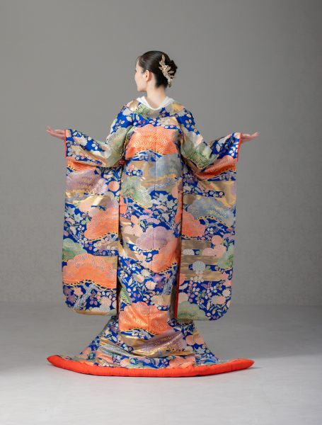 UK23-001【青山店】