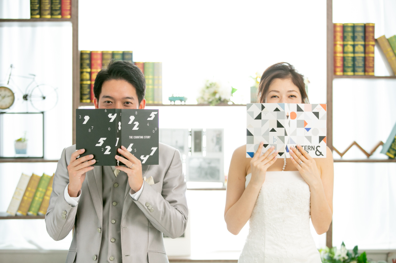 柔らかい表情で