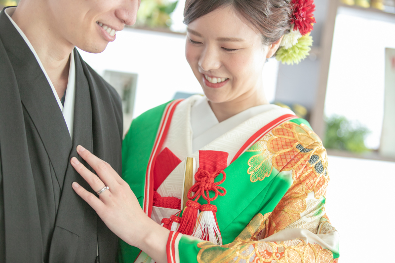 ご新婦様も思わず照れ笑い