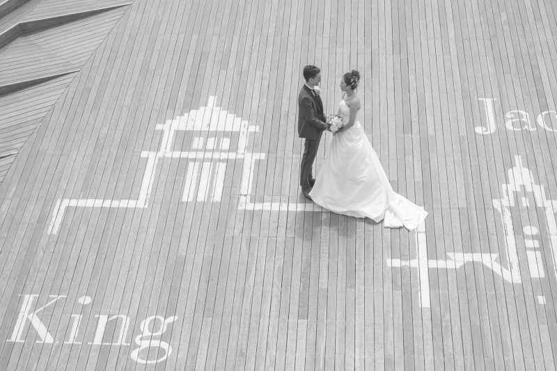 洋装　ロケーション撮影